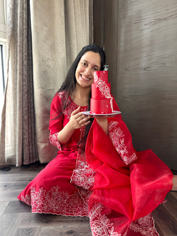 Fashion Cakes - alternate view