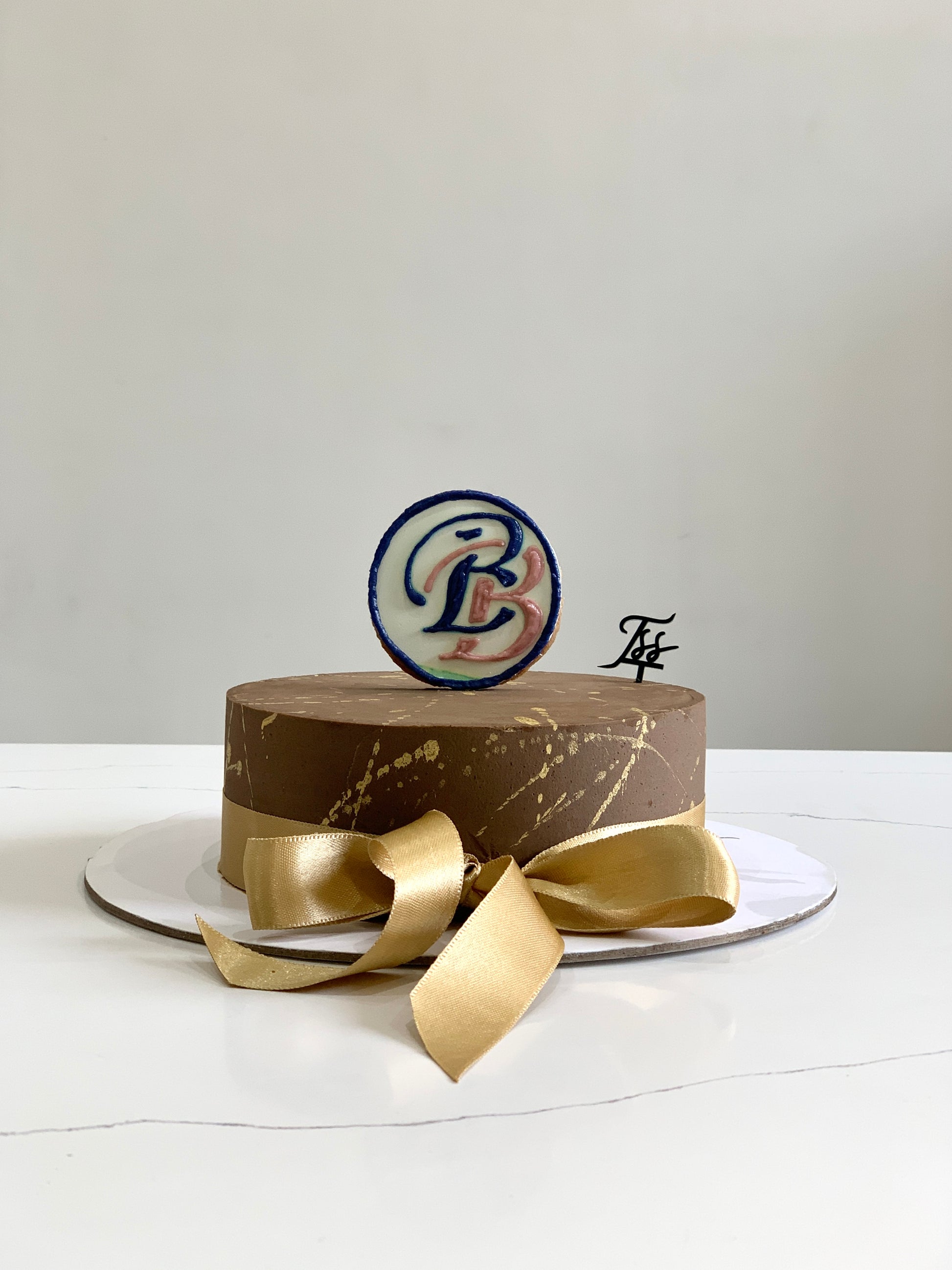 Edible Paper Cakes by The Sinful Spoon
