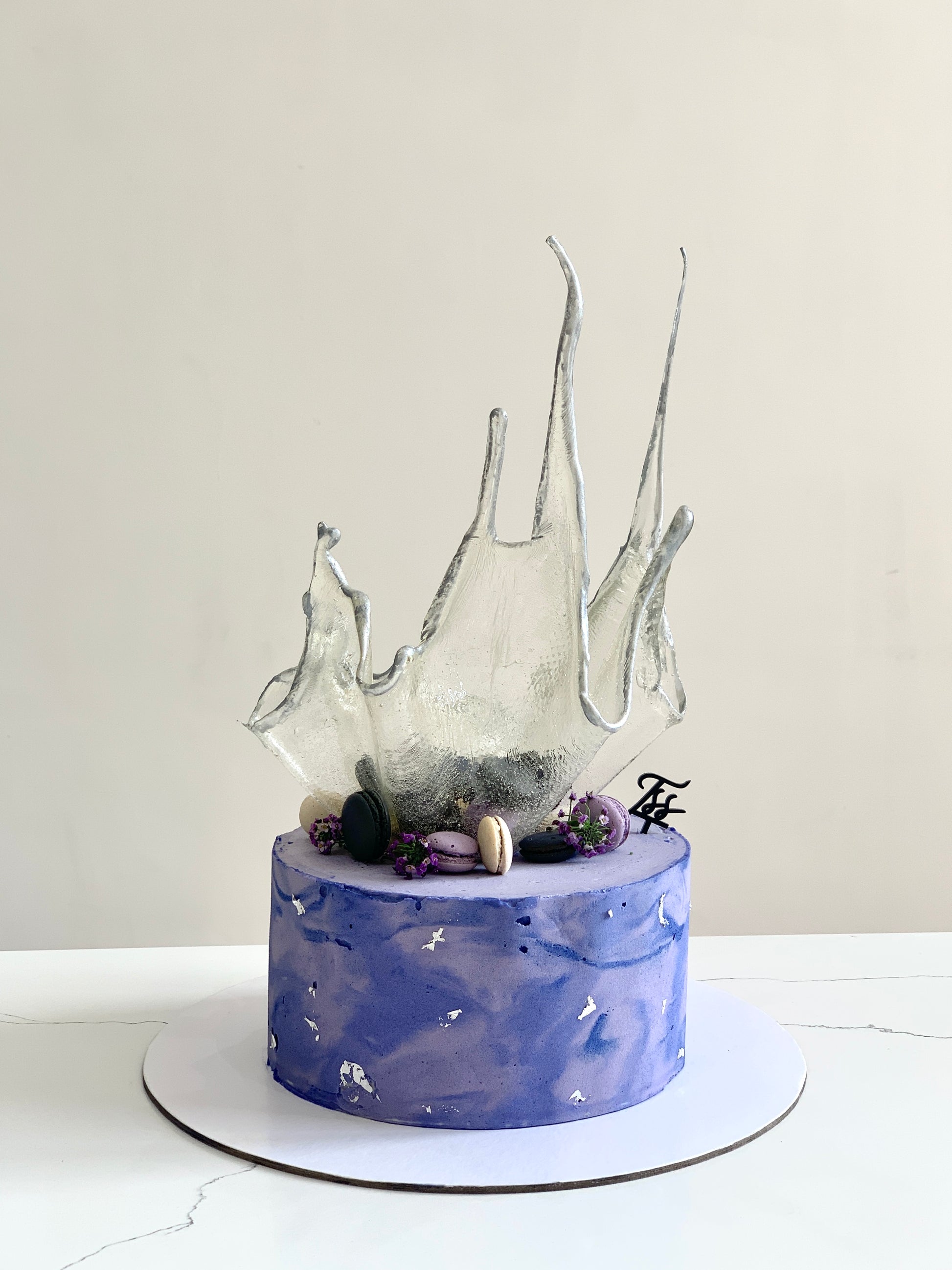 Isomalt cakes from The Sinful Spoon, colorful sugar substitutes for baking and confectionery decoration.