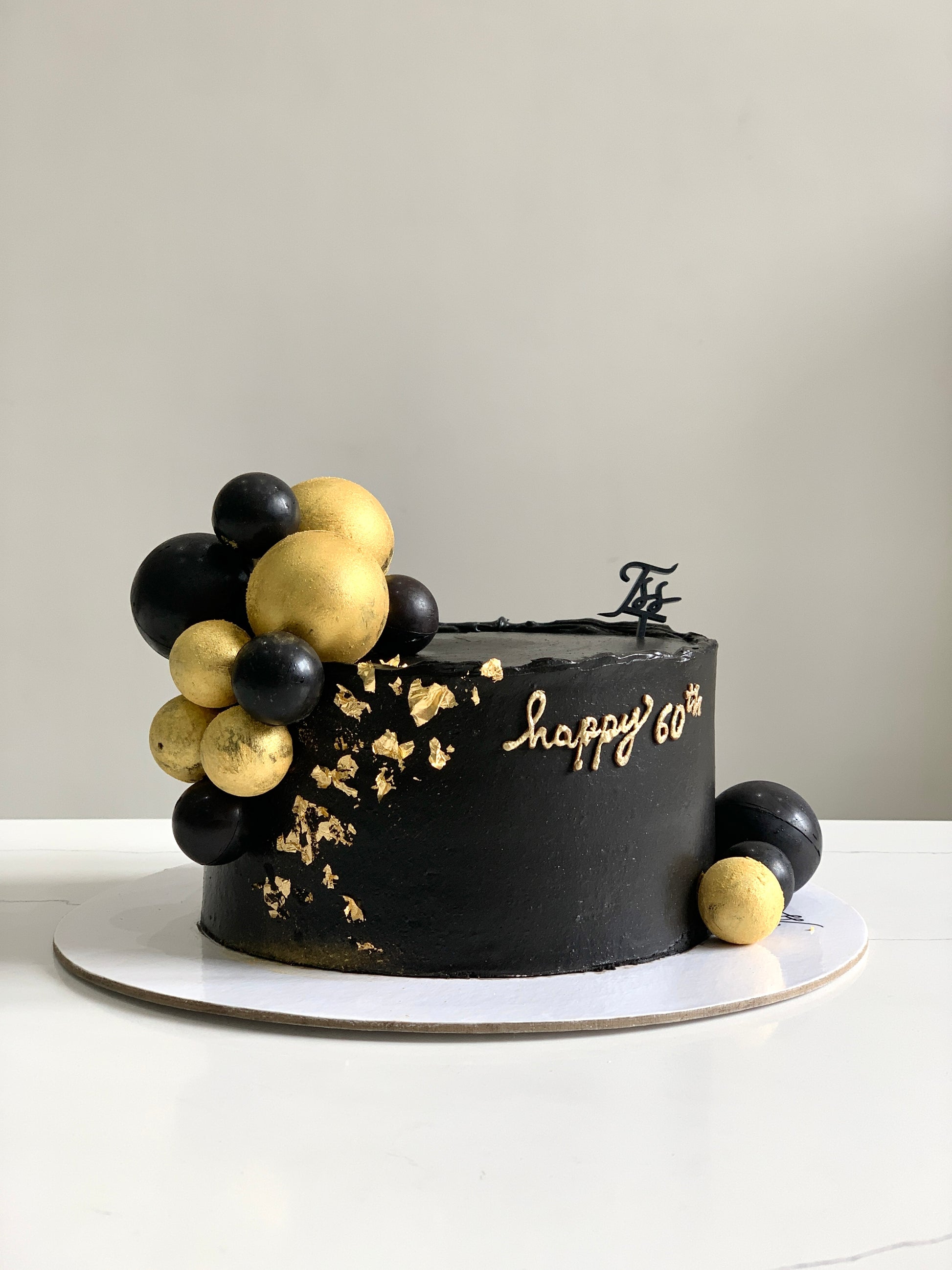 Classic Cakes by The Sinful Spoon