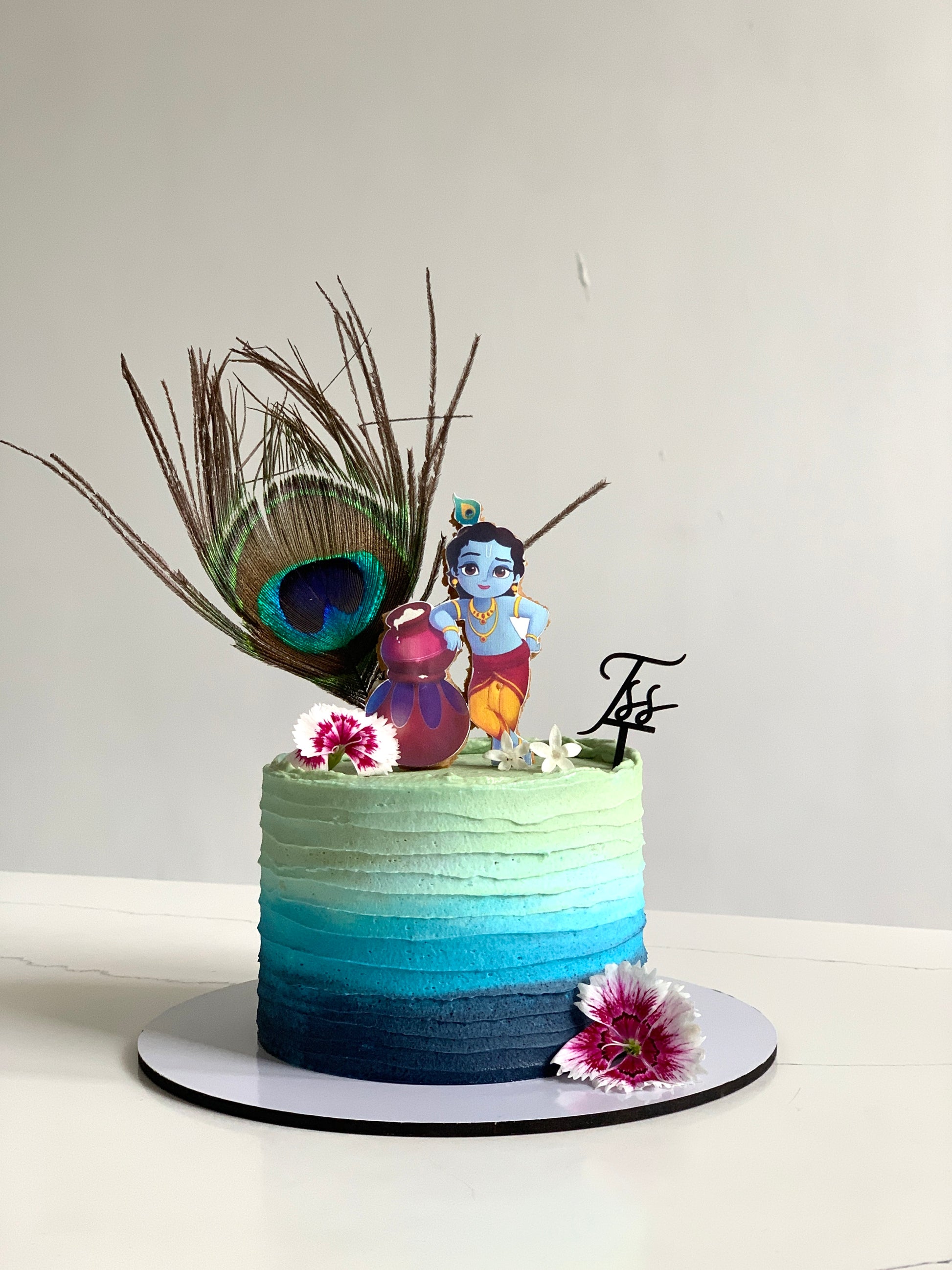 Festive Cakes by The Sinful Spoon