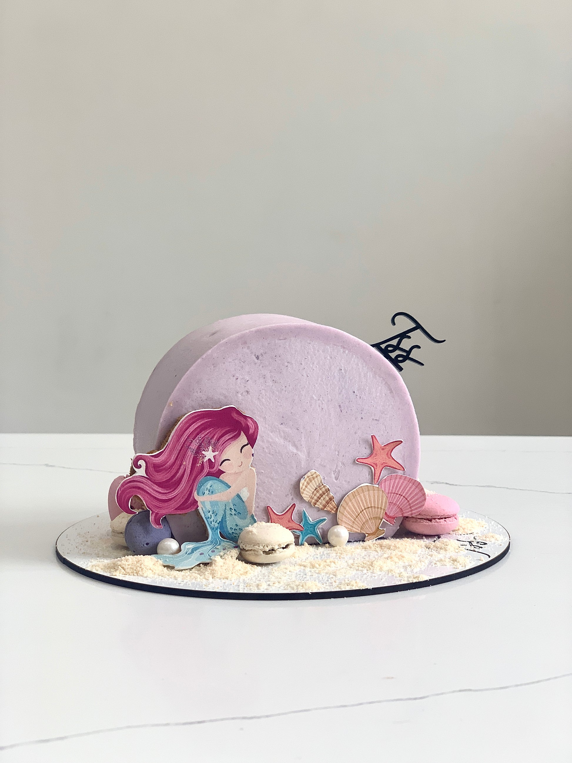 Inverted Cakes by The Sinful Spoon