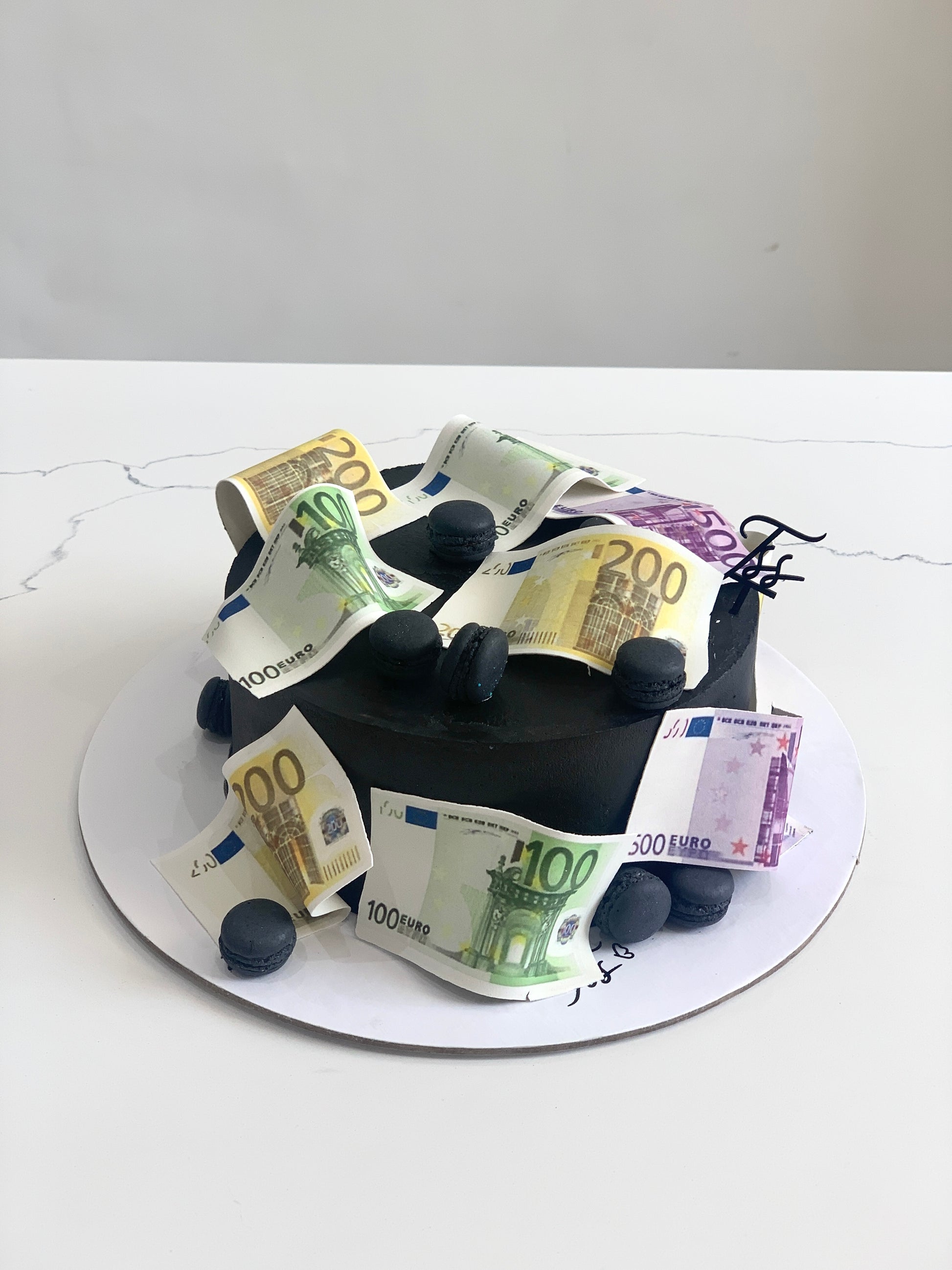 Edible Paper Cakes by The Sinful Spoon