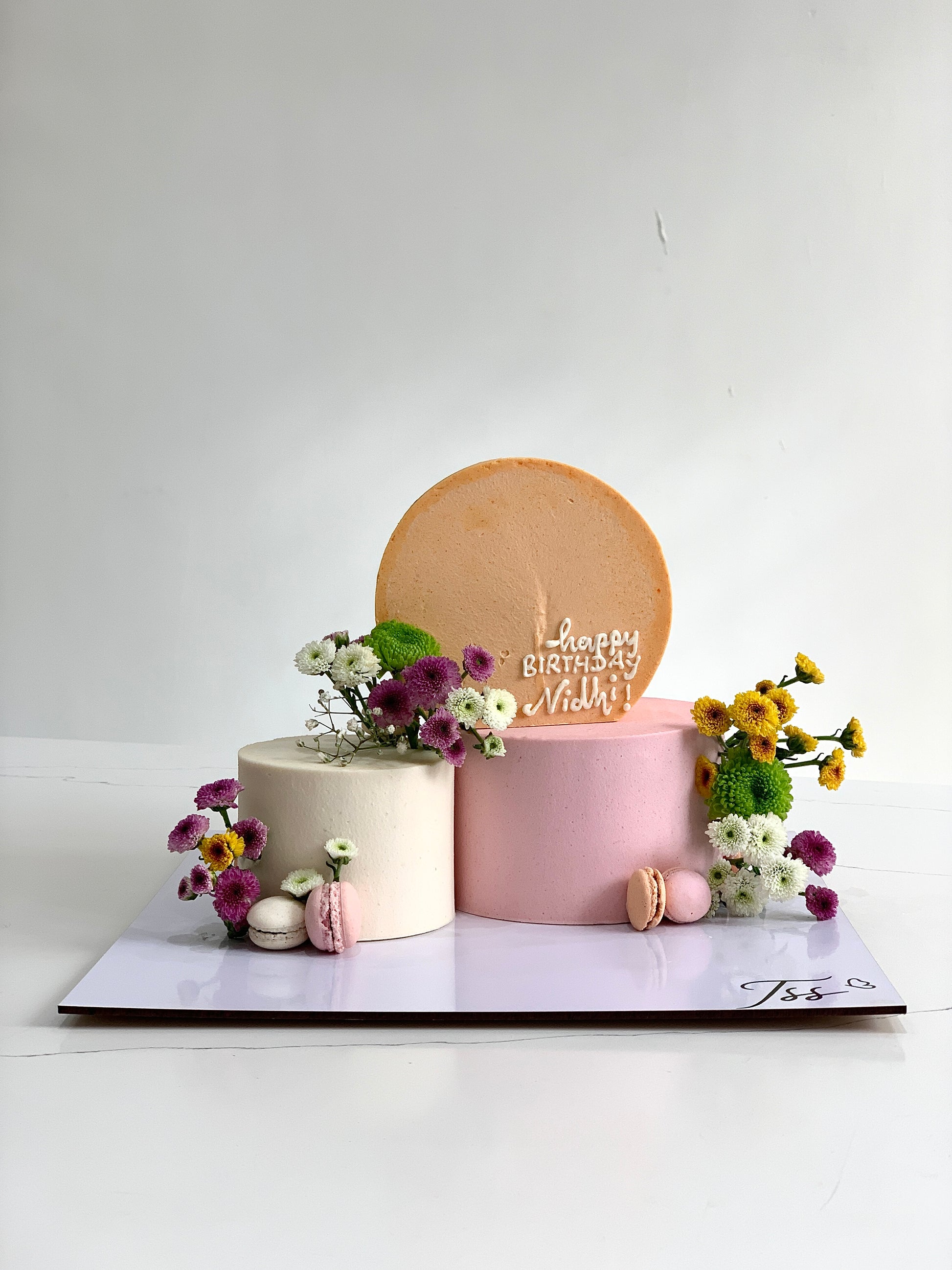 Inverted Cakes by The Sinful Spoon