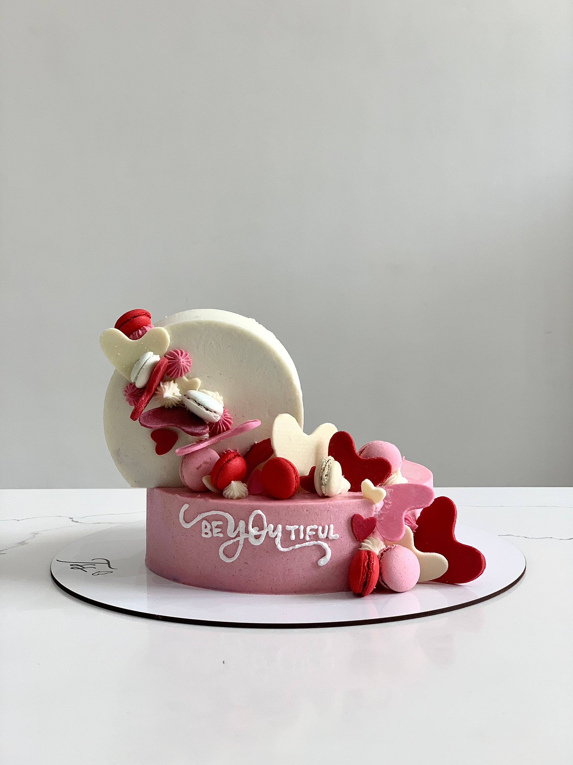 Inverted Cakes by The Sinful Spoon