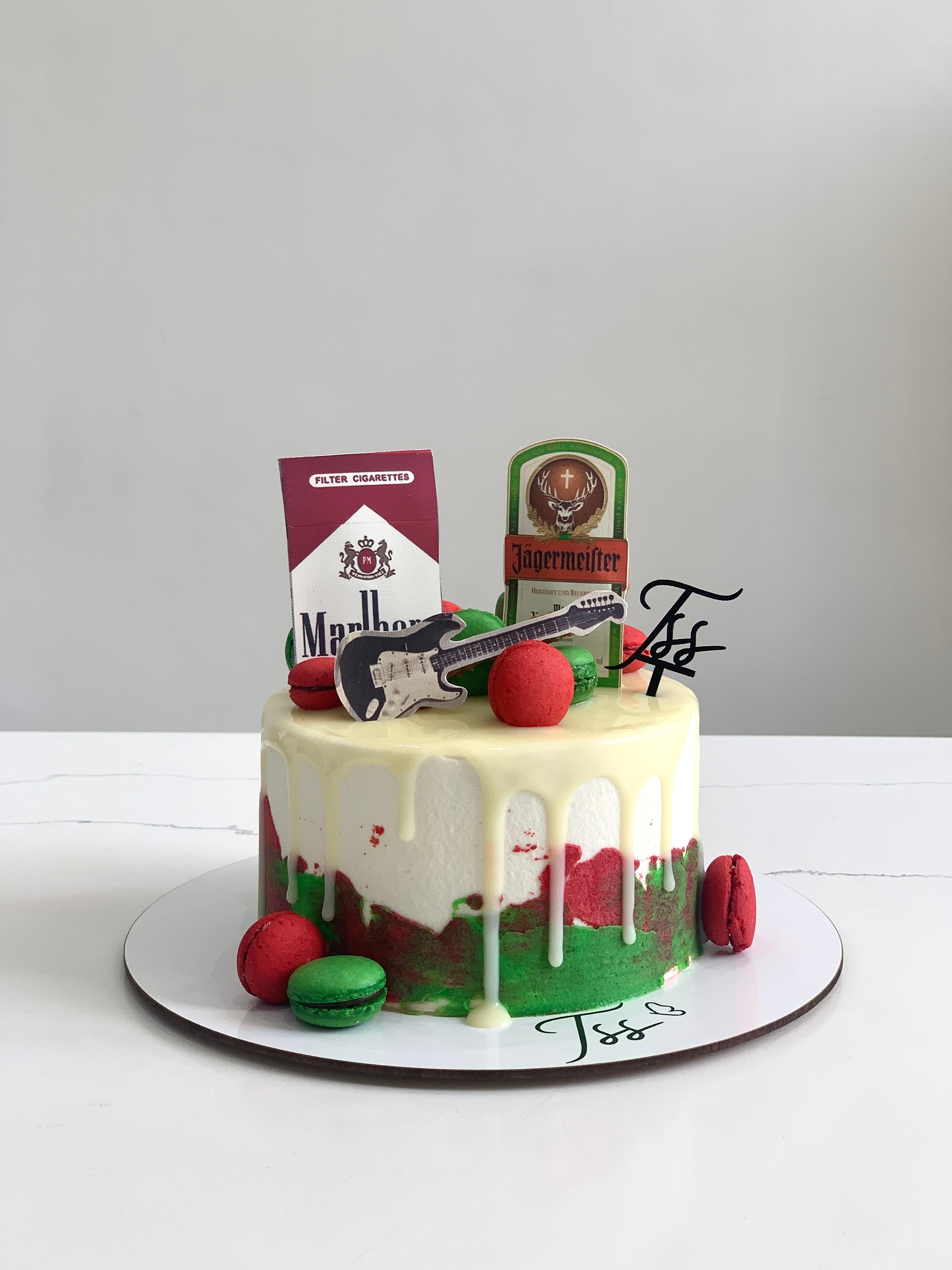 Edible Paper Cakes by The Sinful Spoon