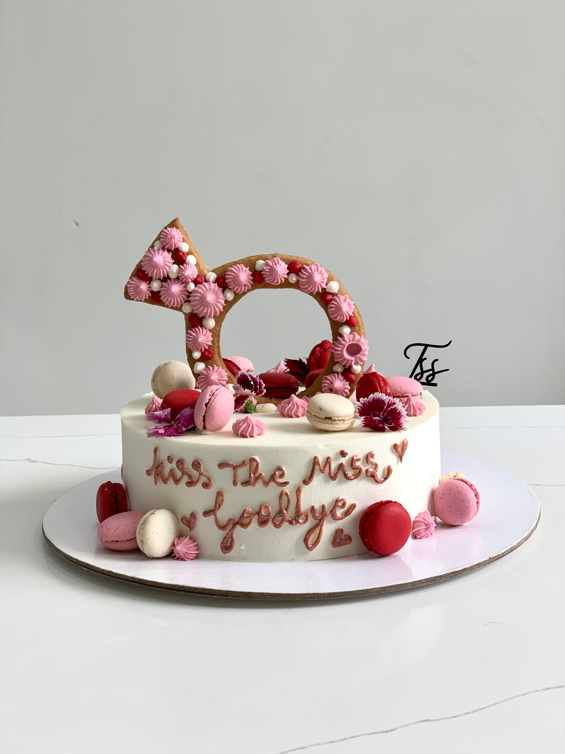 Valentine's Day Cakes by The Sinful Spoon