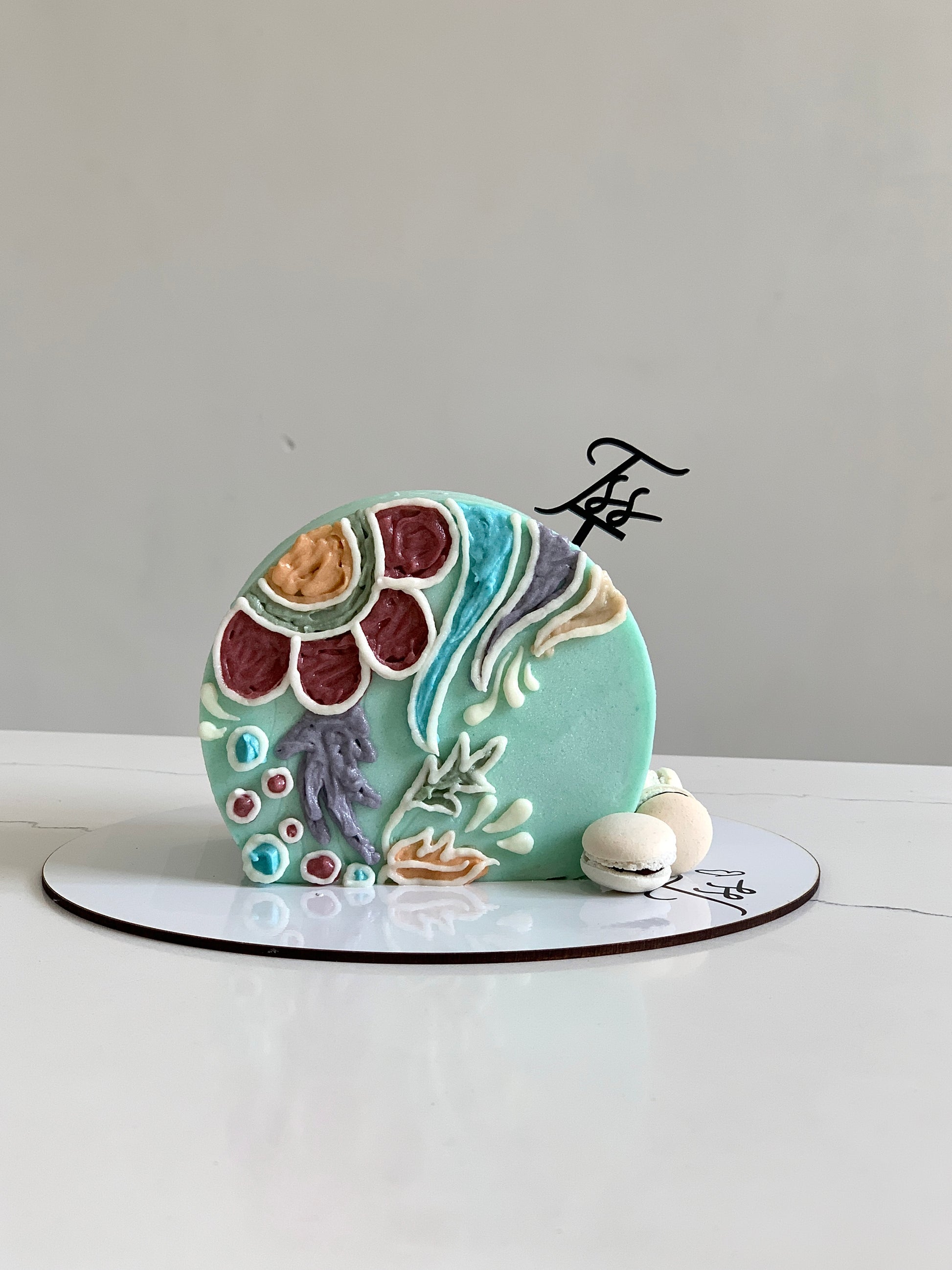 Inverted Cakes by The Sinful Spoon