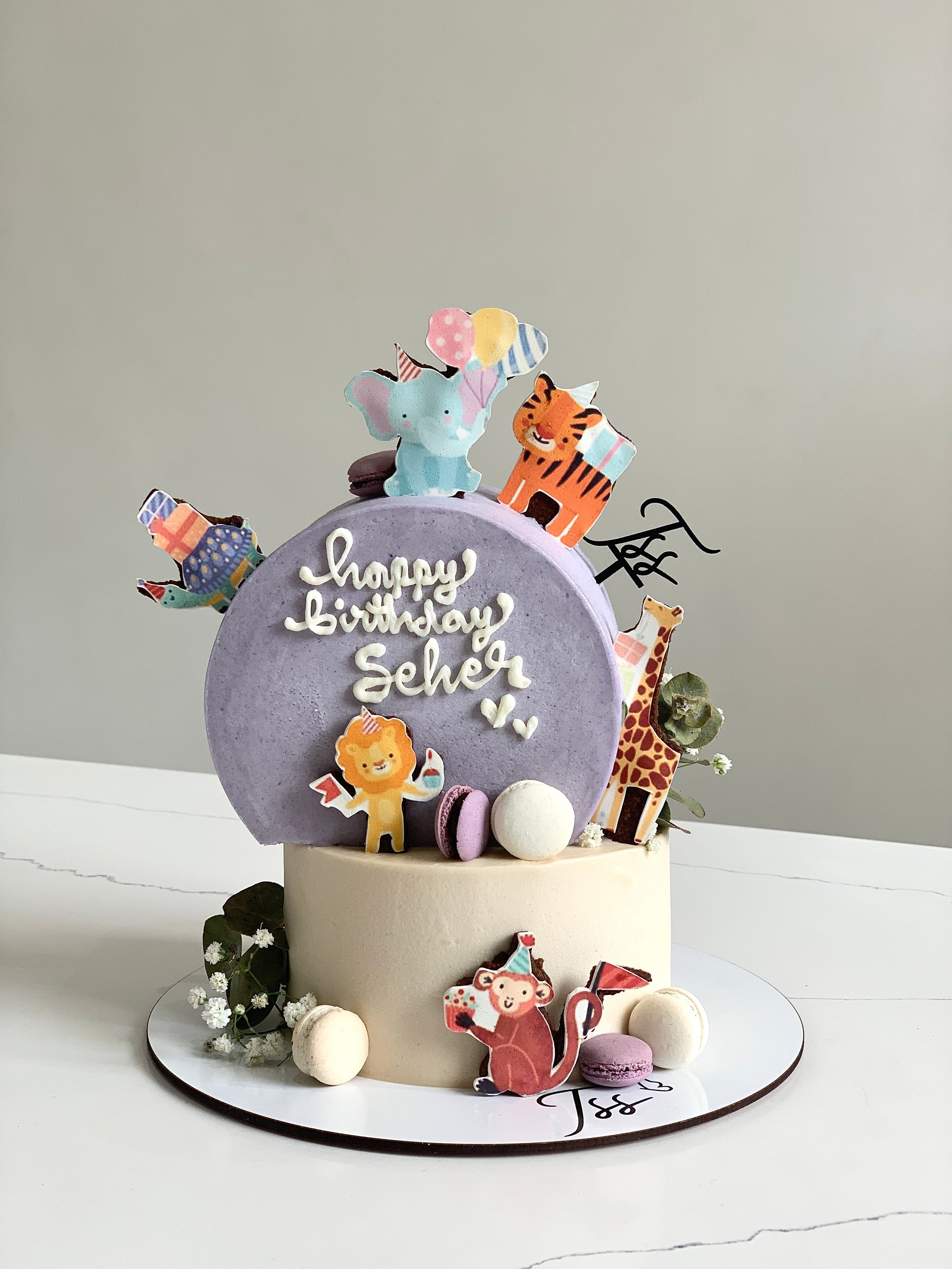 Inverted Cakes by The Sinful Spoon