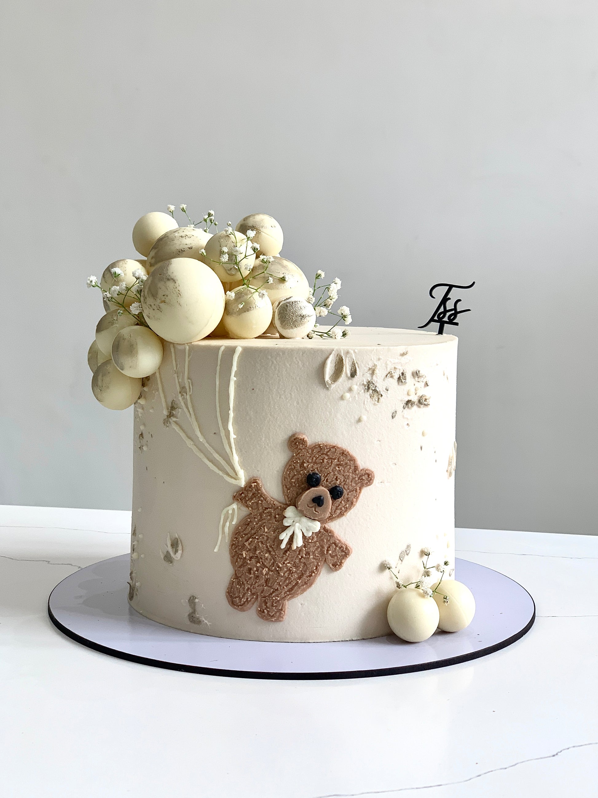 Baby Shower Cake