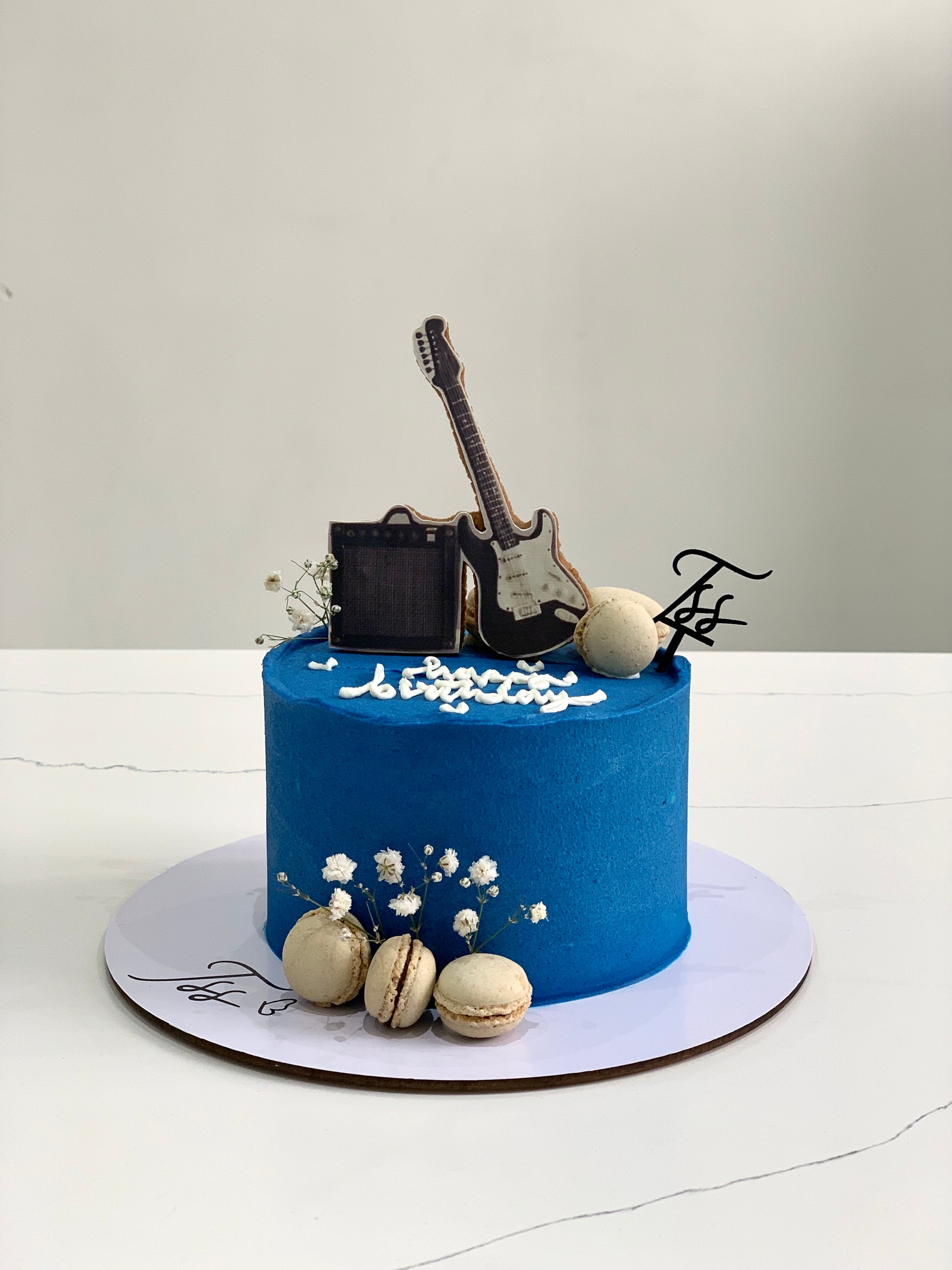 Edible Paper Cakes by The Sinful Spoon