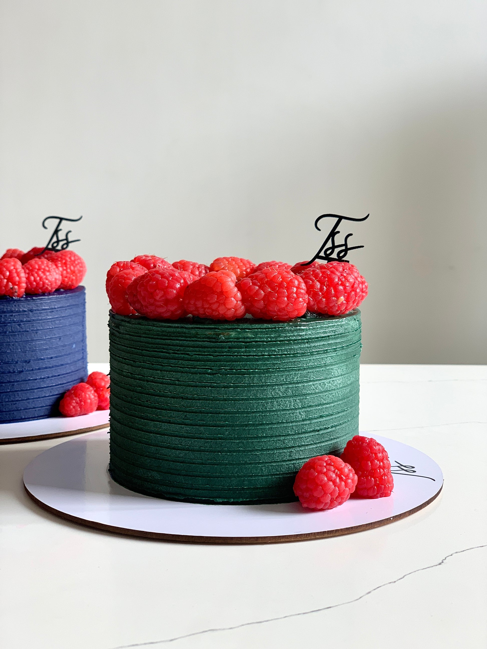 Fresh Fruits Cake