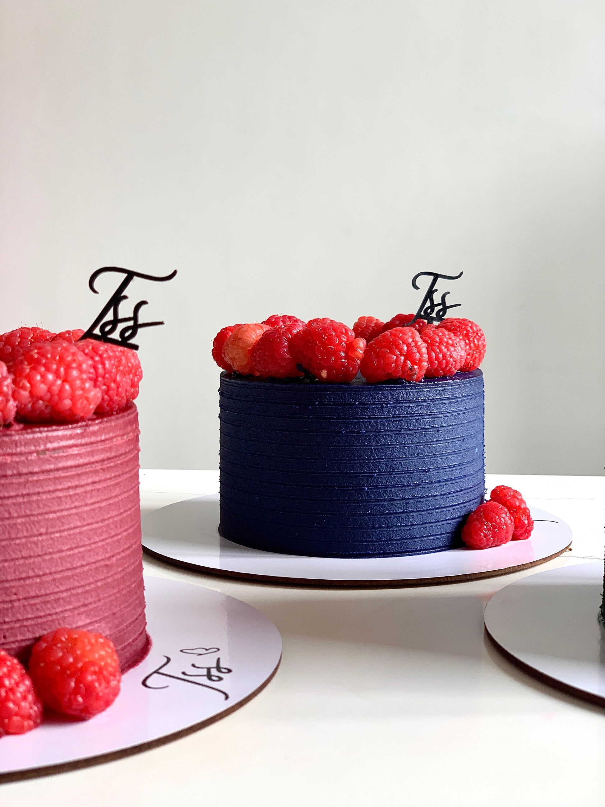 Fresh Fruits Cake