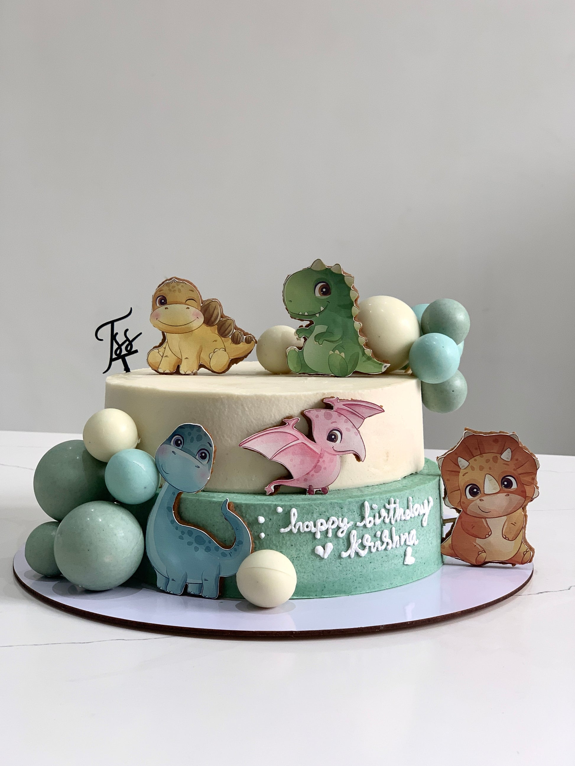 Asymmetrical Cakes by The Sinful Spoon