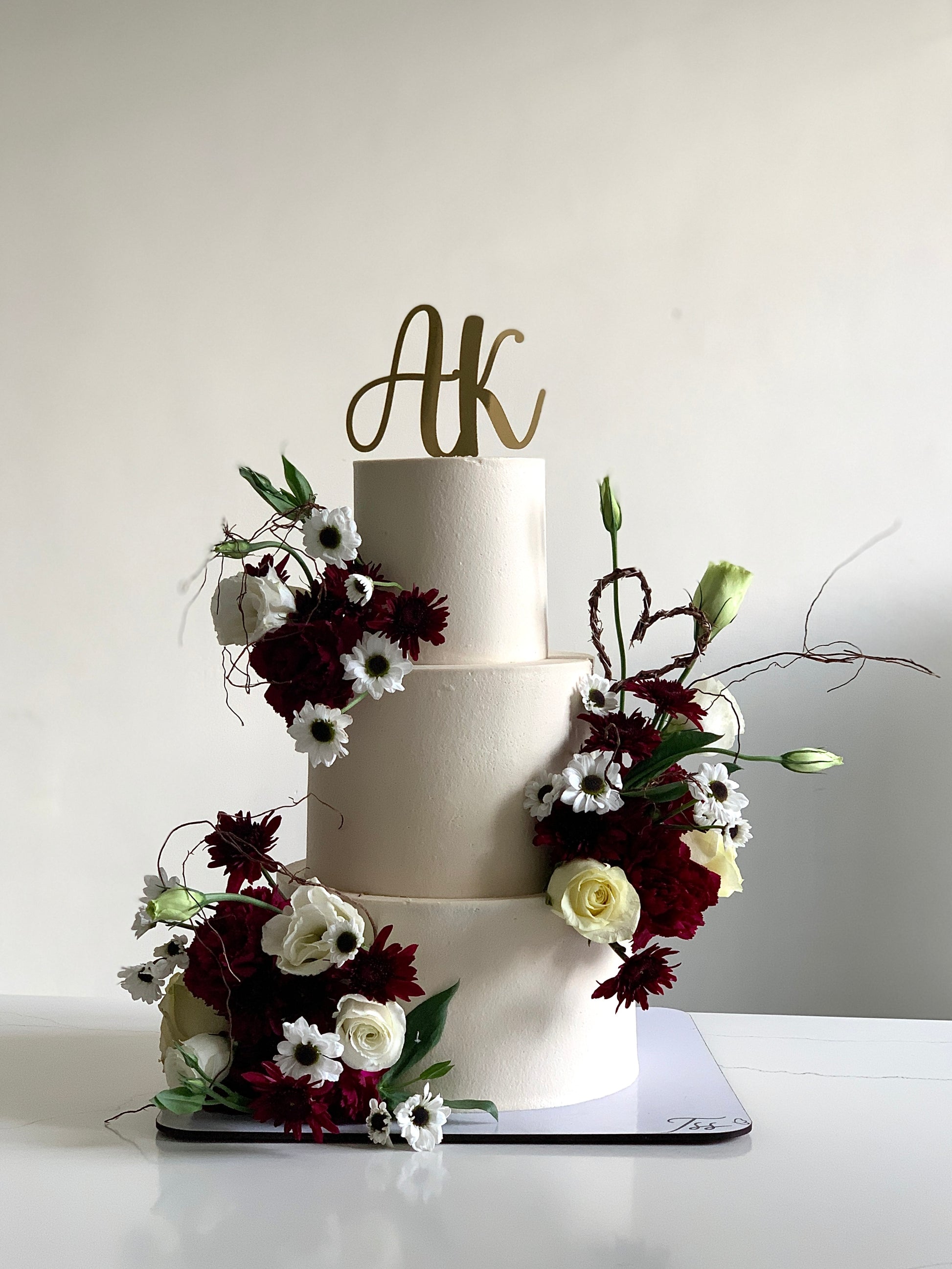 Tiered - Floral Cakes by The Sinful Spoon