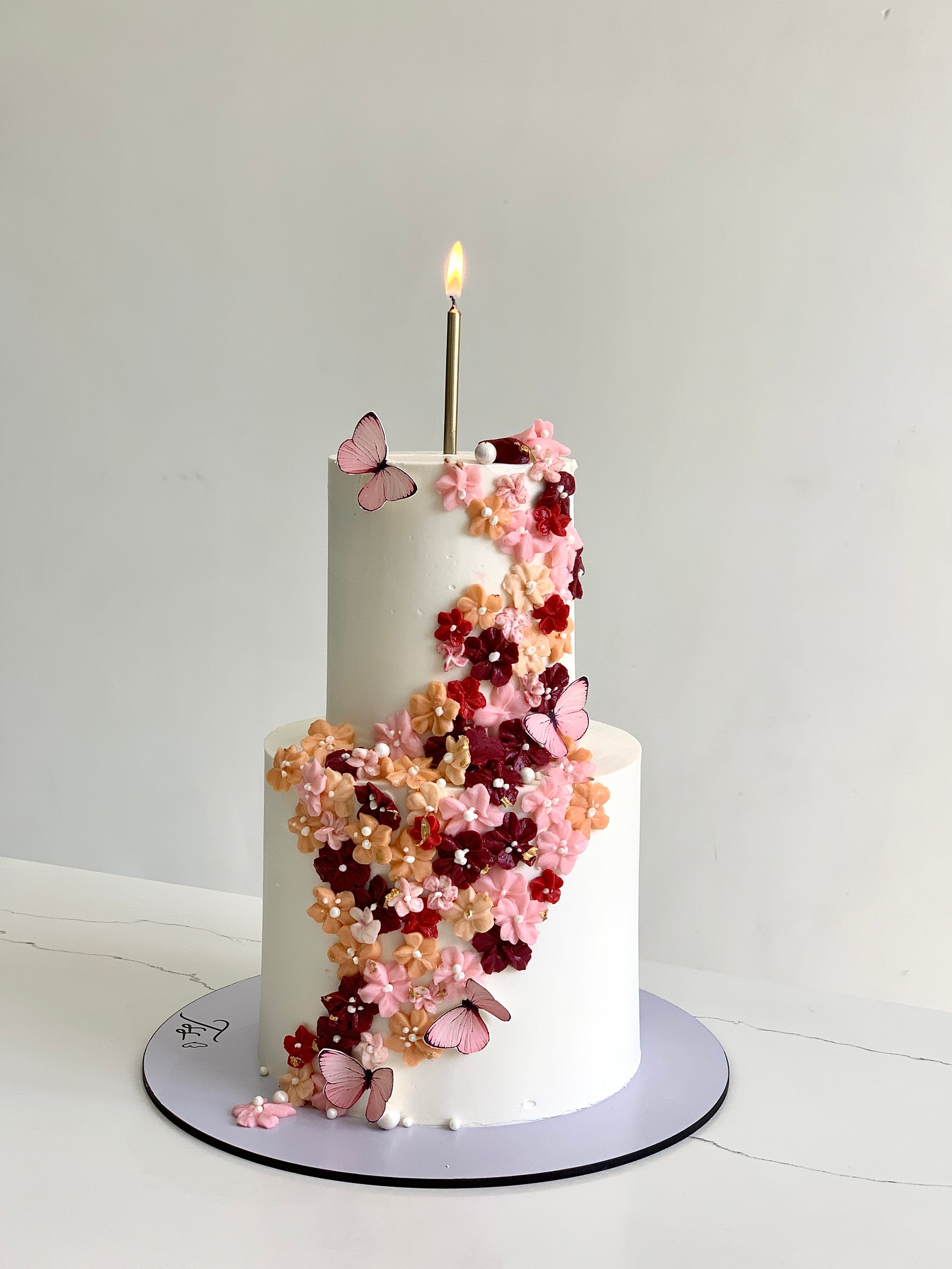Tiered - Floral Cakes by The Sinful Spoon