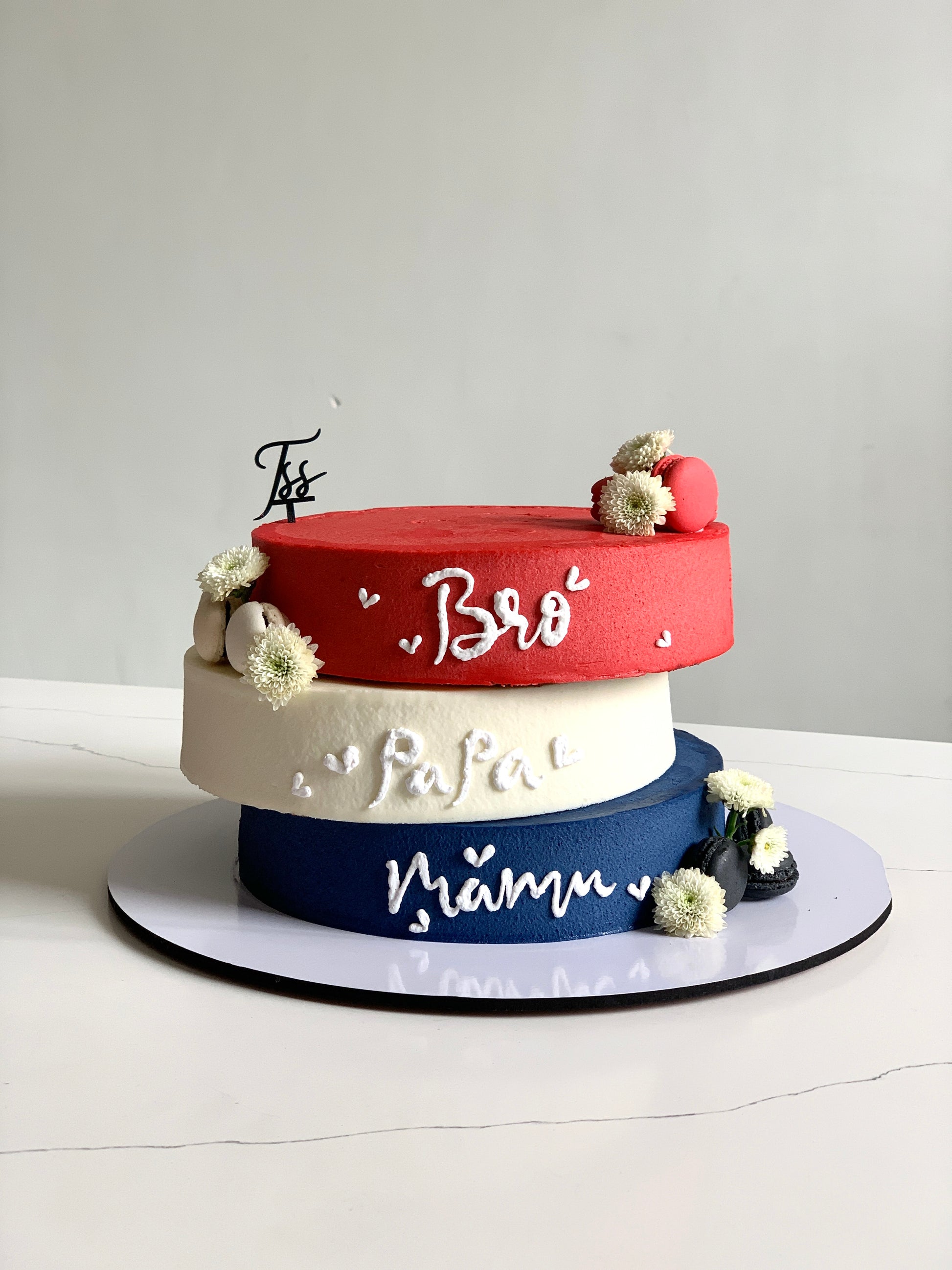 Asymmetrical Cakes by The Sinful Spoon