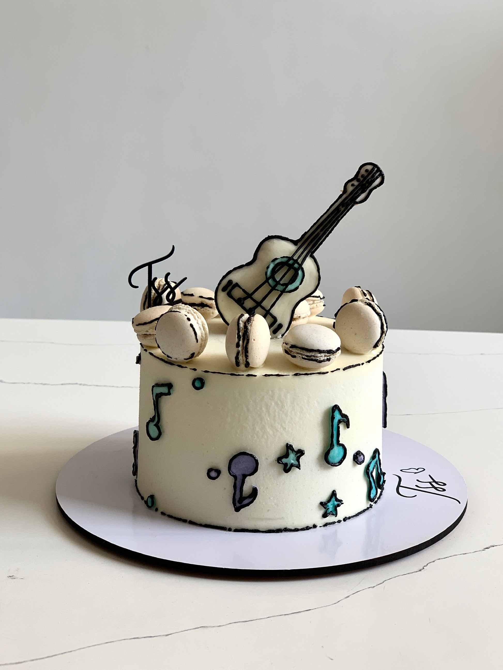 Comic Cake