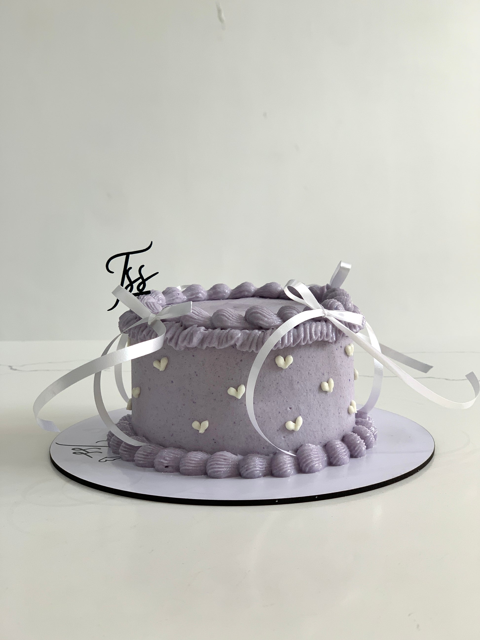 Vintage Cakes by The Sinful Spoon
