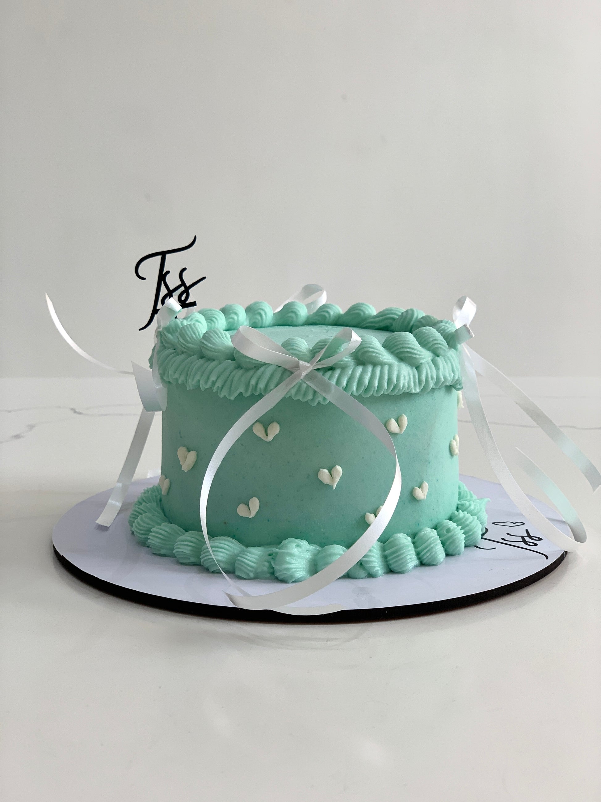 Vintage Cakes by The Sinful Spoon