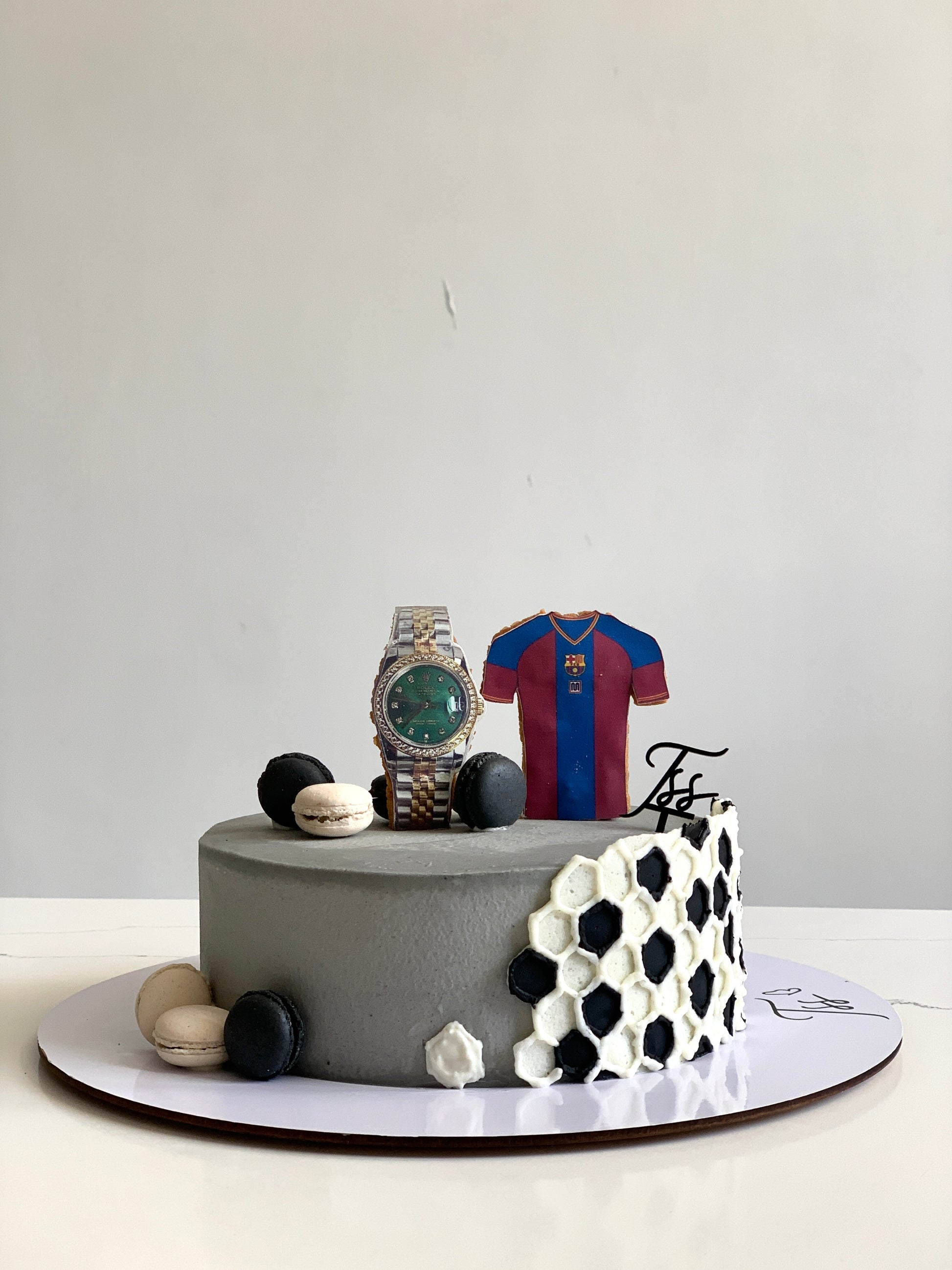 Edible Paper Cakes by The Sinful Spoon